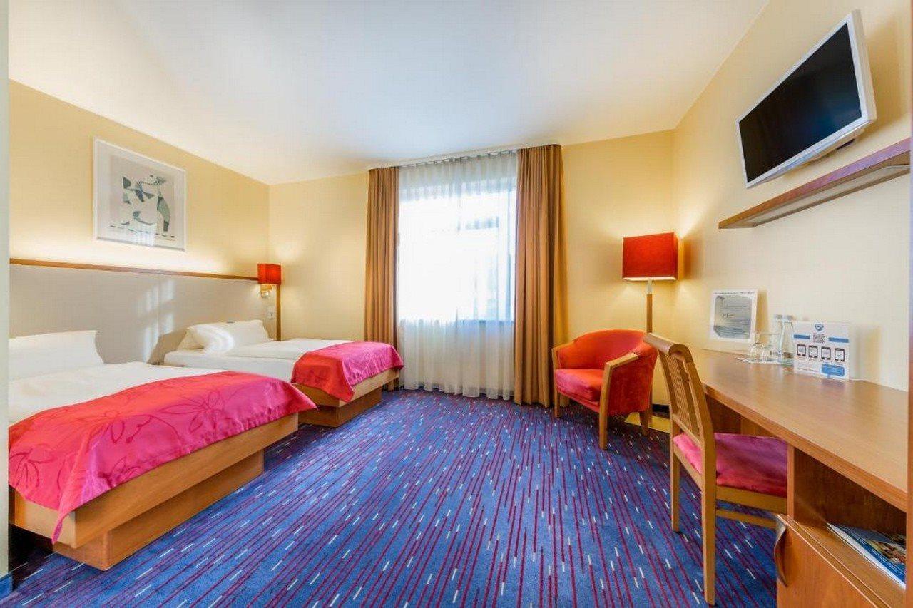 Hotel Am Schillerpark 에즐링겐 외부 사진