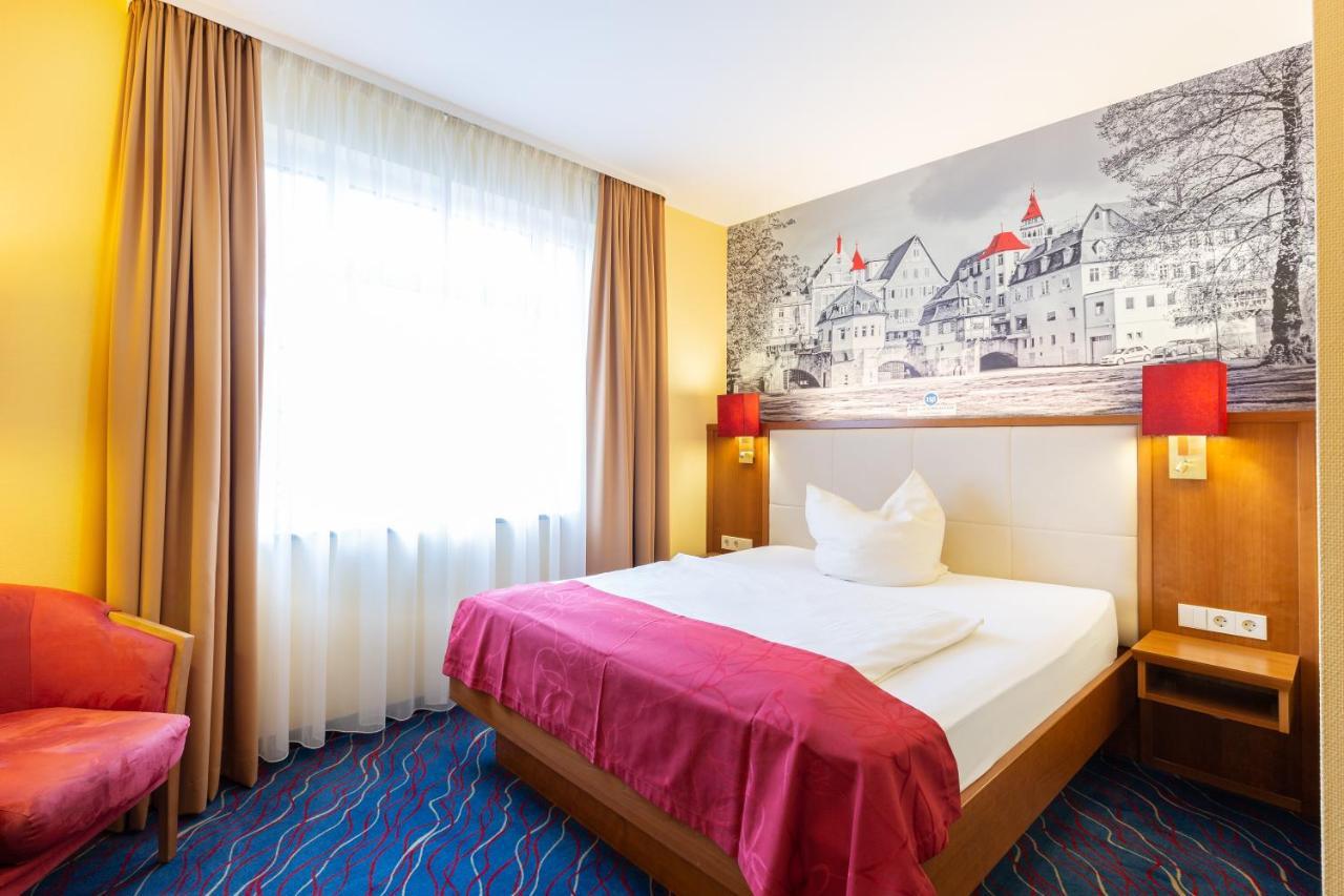 Hotel Am Schillerpark 에즐링겐 외부 사진